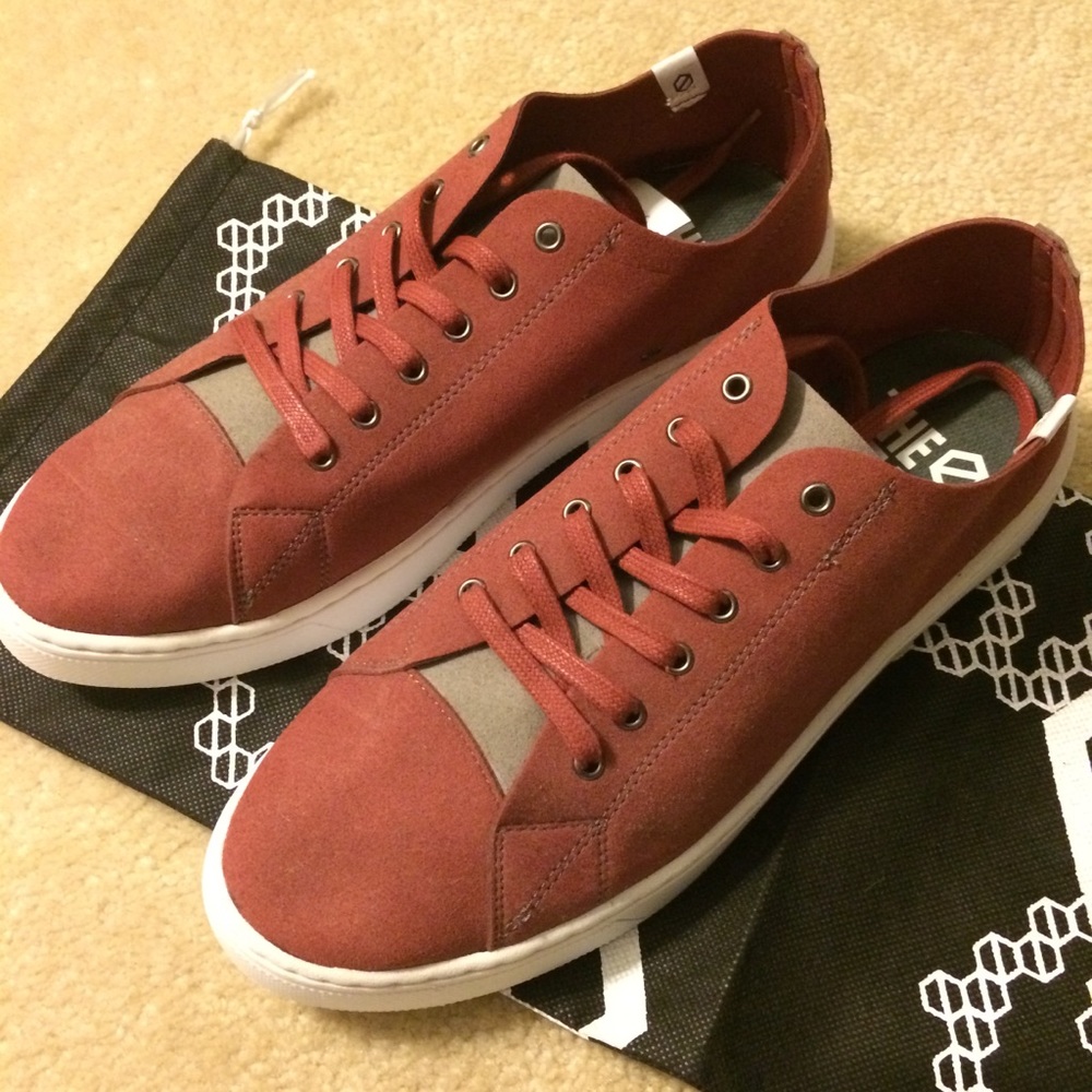 The UT. Lab Ninja Franklin LT Size 8